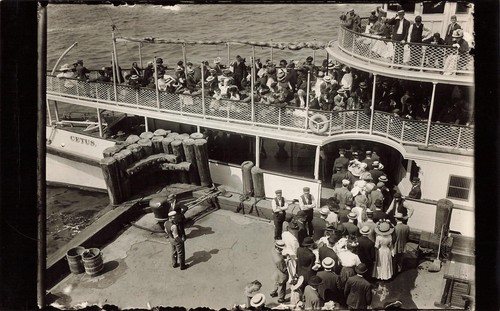 Cetus paddle steamer boat - paddle, 1910